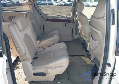 2006 Chrysler Town & Country Limited z USA, uszkodzony, nr VIN 2A4GP64L16R775238